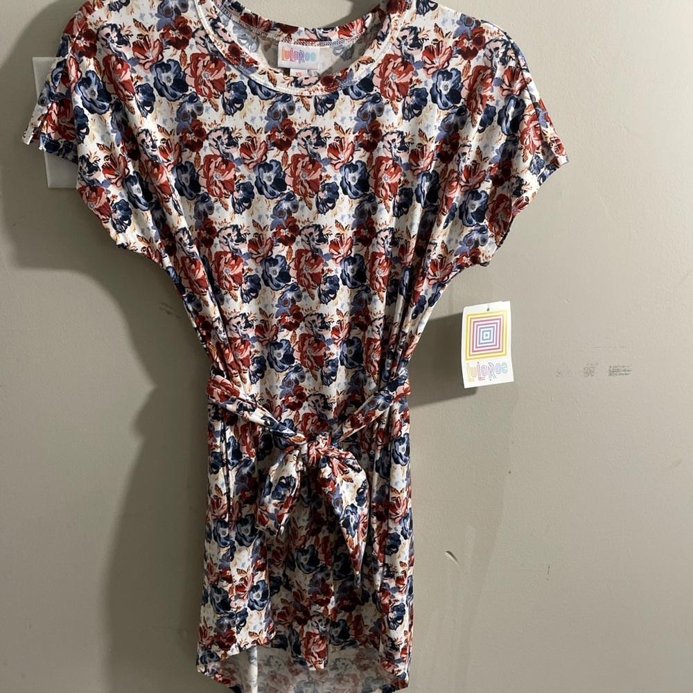 Lularoe Mitzi top size XS